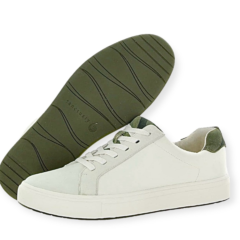 Sanctuary Daytripper Low Top Sneakers White with Camo Accent Size 6M